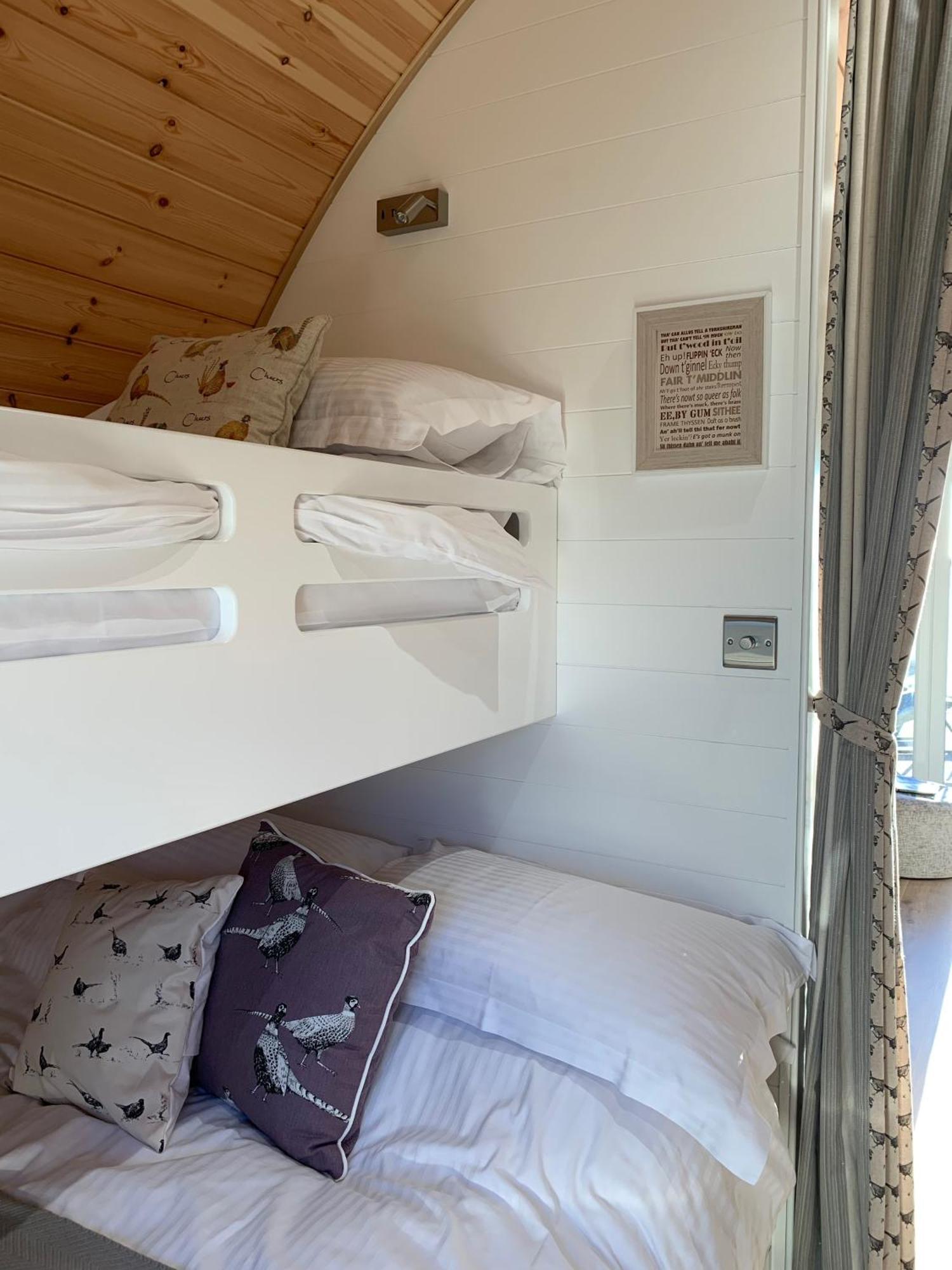 Villa Mingle Dale- Bugthorpe Grange Glamping Stamford Bridge Esterno foto